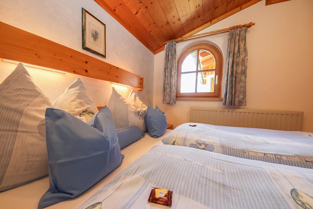 Haus Breithornblick Apartment Мария Алм ам Щайнернен Мер Екстериор снимка