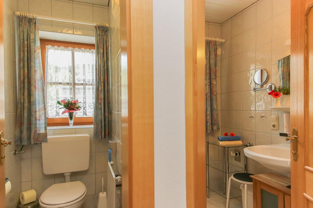Haus Breithornblick Apartment Мария Алм ам Щайнернен Мер Екстериор снимка