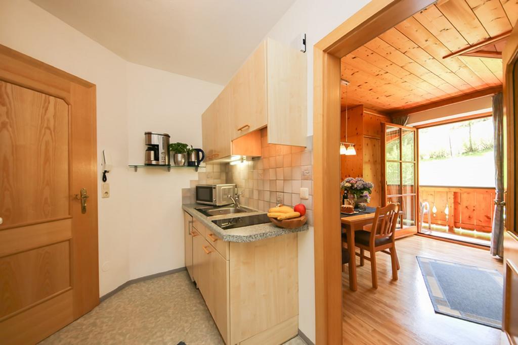 Haus Breithornblick Apartment Мария Алм ам Щайнернен Мер Екстериор снимка