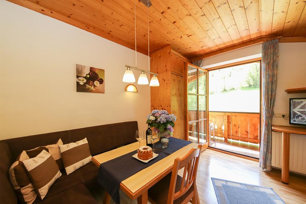 Haus Breithornblick Apartment Мария Алм ам Щайнернен Мер Екстериор снимка